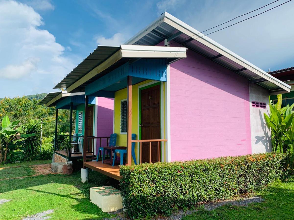 ホテル Anyaman Lanta House Ko Lanta エクステリア 写真