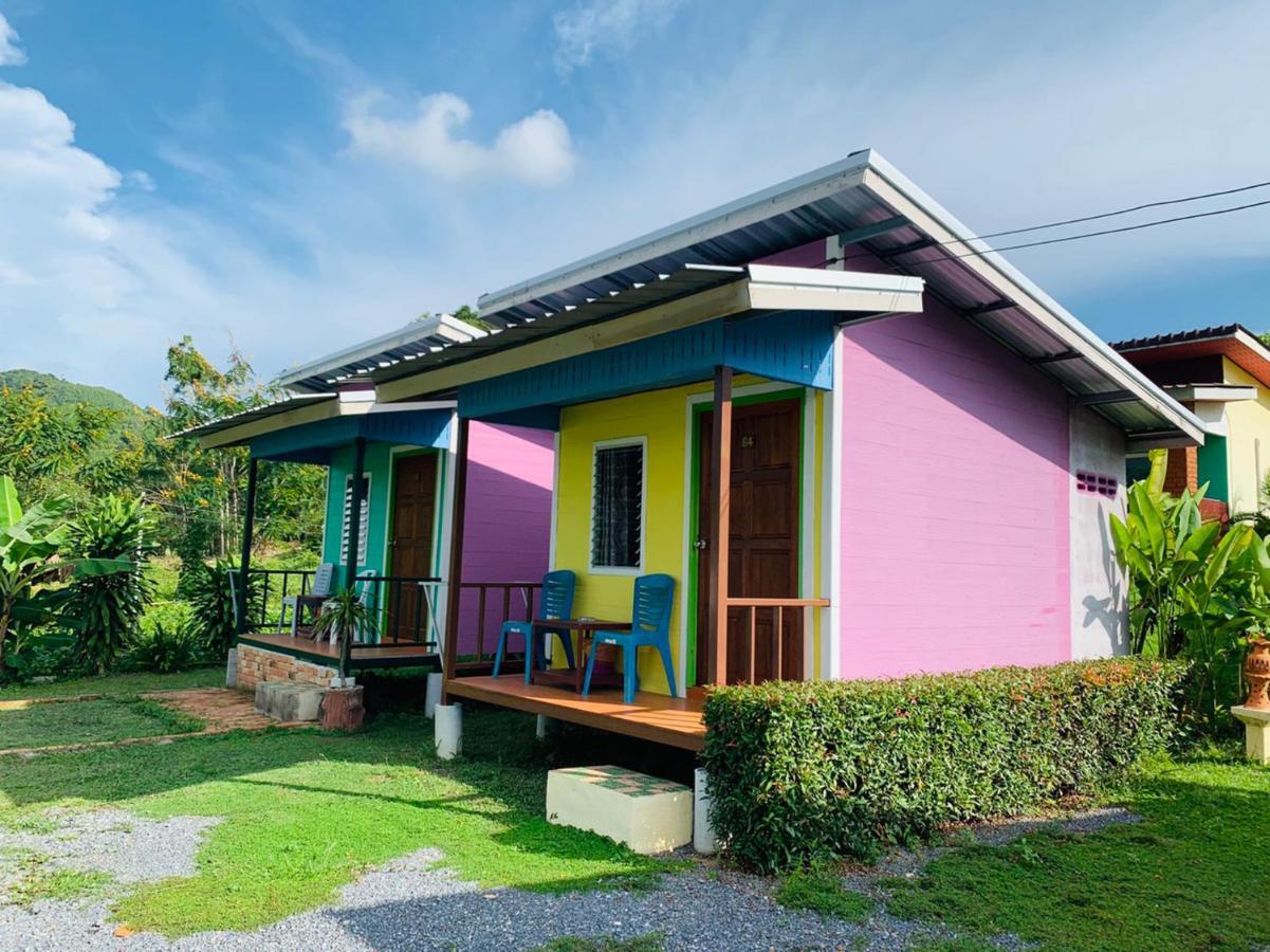 ホテル Anyaman Lanta House Ko Lanta エクステリア 写真