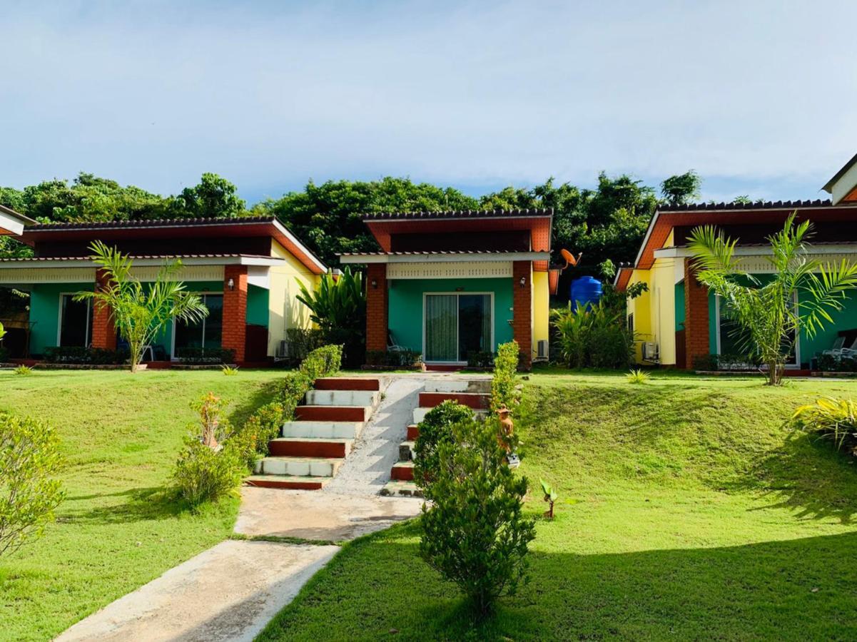ホテル Anyaman Lanta House Ko Lanta エクステリア 写真