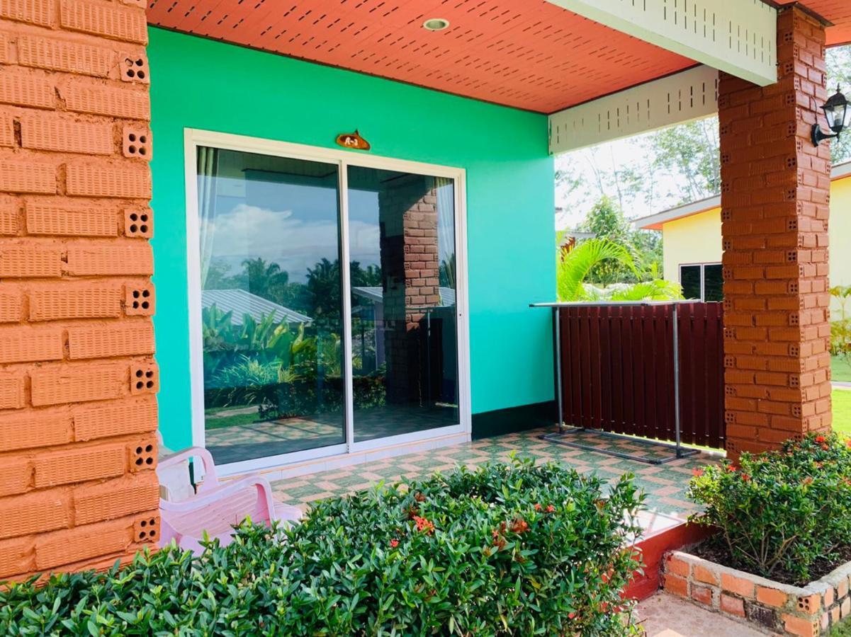 ホテル Anyaman Lanta House Ko Lanta エクステリア 写真